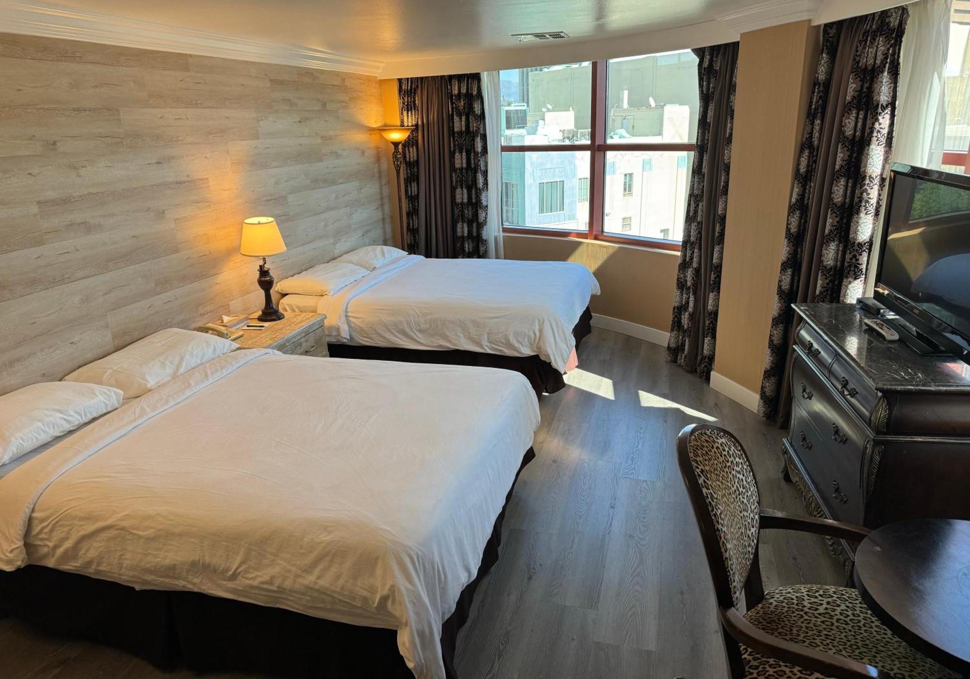 Garden Suite Hotel And Resort Лос-Анджелес Экстерьер фото
